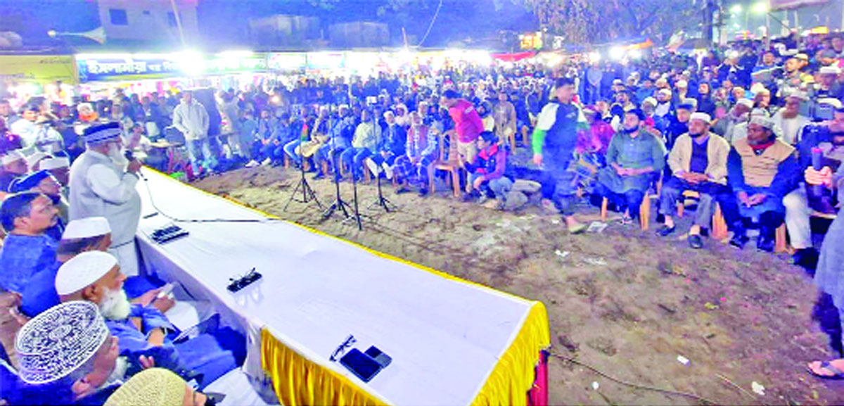 সিলেট-১ আসনের জামায়াত প্রার্থী মাওলানা হাবিবুর রহমান টুকেরবাজার এলাকায় জনসংযোগ করেন